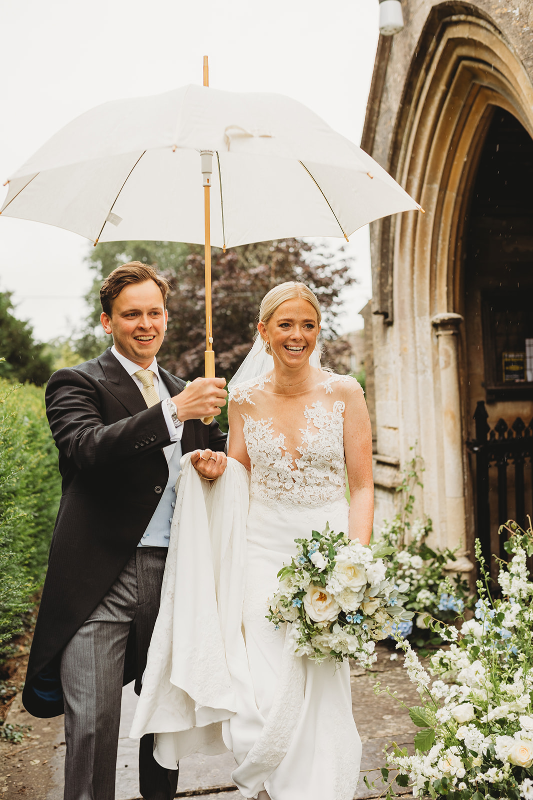 summer wedding flowers