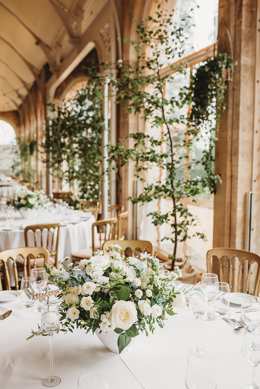 summer wedding reception flowers