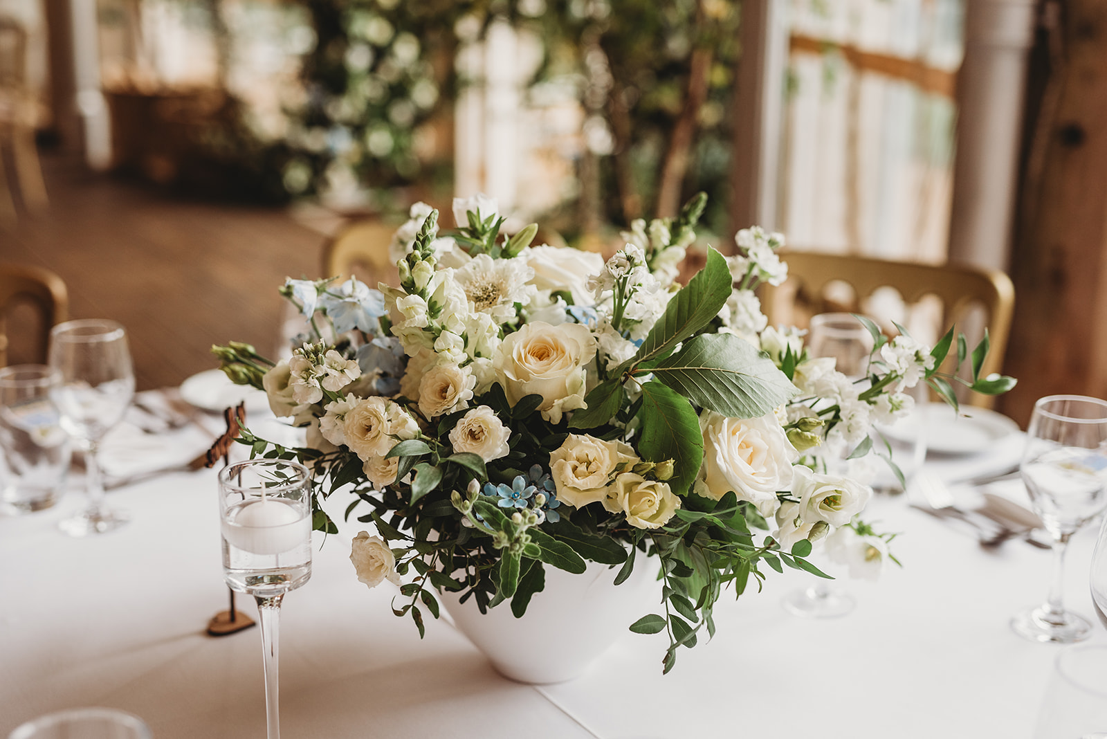 summer wedding flowers